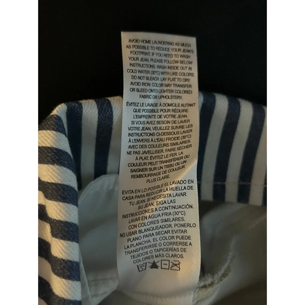 FRAME The Vintage Relaxed Short Seaport Stripe Navy White Denim Size 27 (1219)